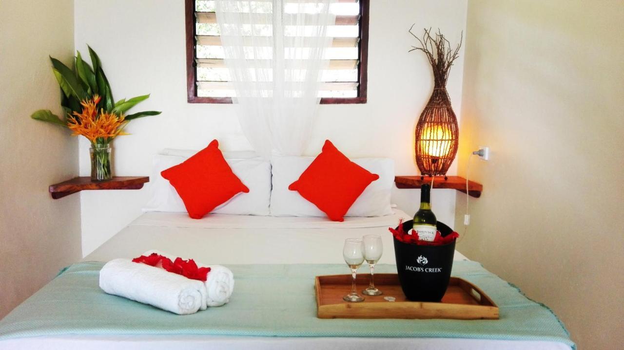 Blue Bay Resort Port Vila Exterior photo